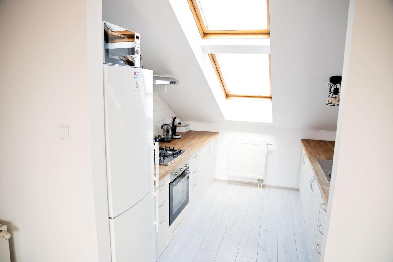 Cozy Modern Apartment In The Old Town - Hlavna Street Košice Eksteriør bilde