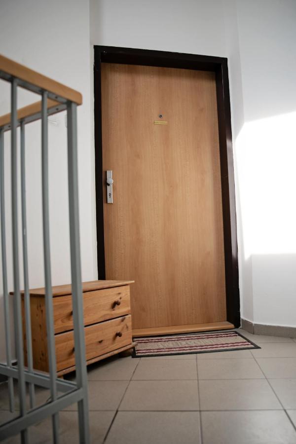 Cozy Modern Apartment In The Old Town - Hlavna Street Košice Eksteriør bilde